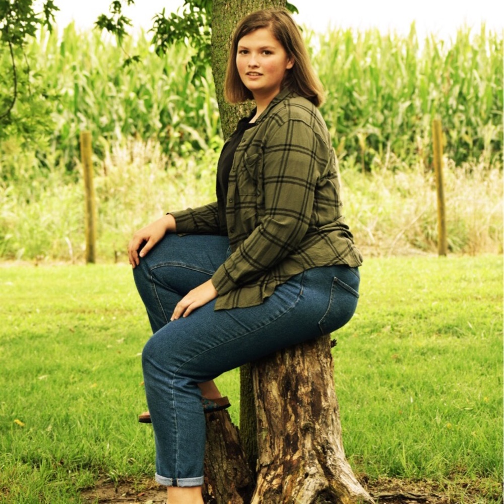 Meet your Posher, Sara